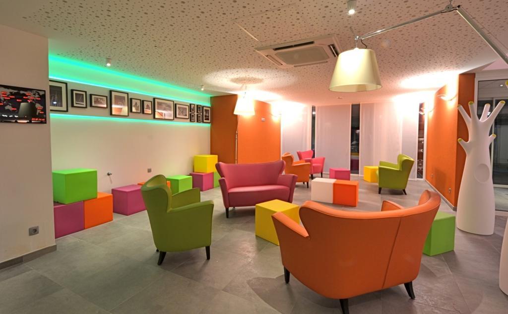 מלון Ibis Styles ניבלס מראה חיצוני תמונה
